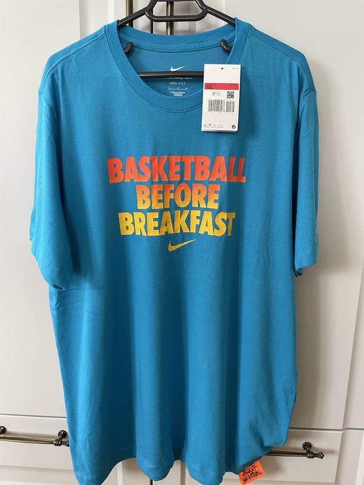 Tricou          Nike