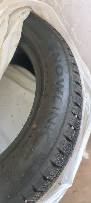 Продам зимние шины