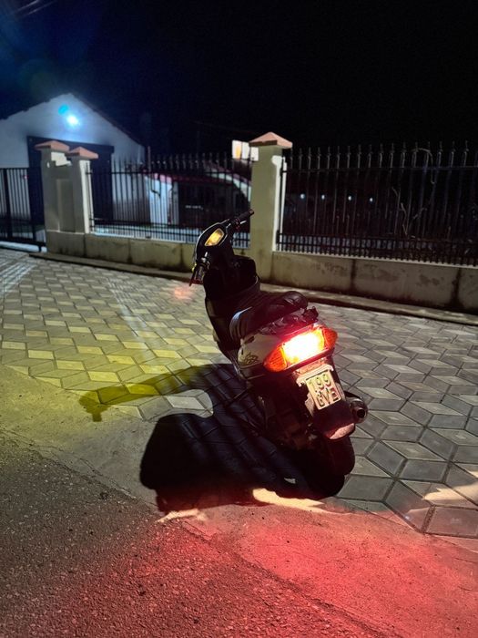 Vând scuter gy6 întreținut