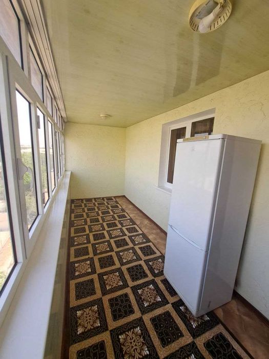 2х комнатная квартира на 4-этаже 6-веранда Гагарина Фархадская Таможня