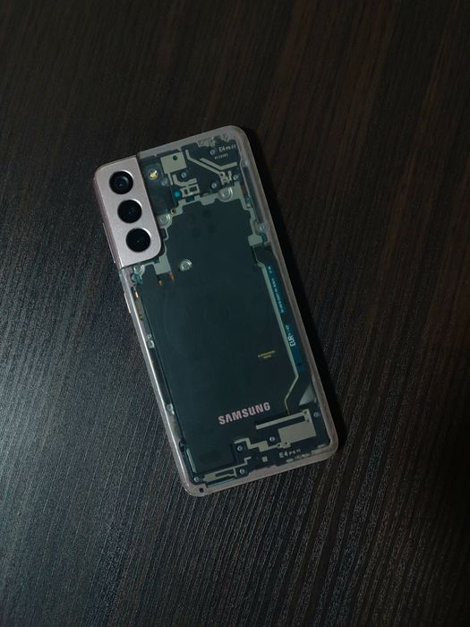 Продам Samsung  s21 5g