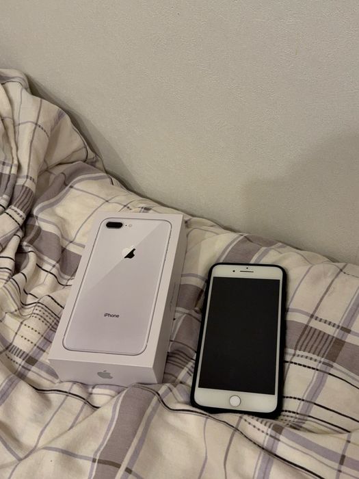 Iphone 8+ оригинал