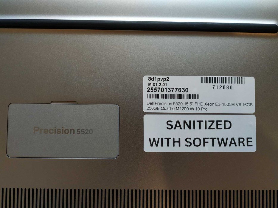 Dell Precision 5520 15.6 FHD IPS/Xeon E3-1505M/16GB/256GB/Quadro M1200