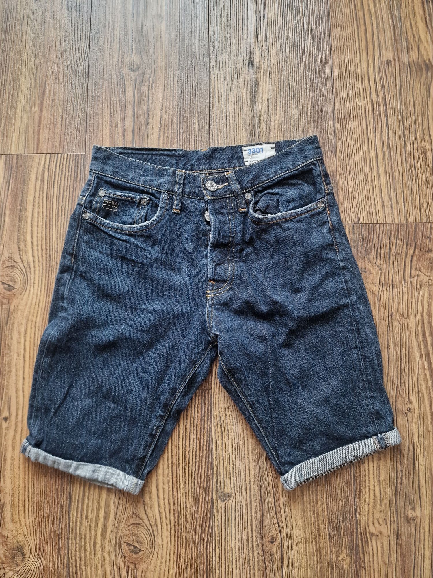 Страхотни мъжки  къси дънкови  панталони G STAR RAW  размер 28