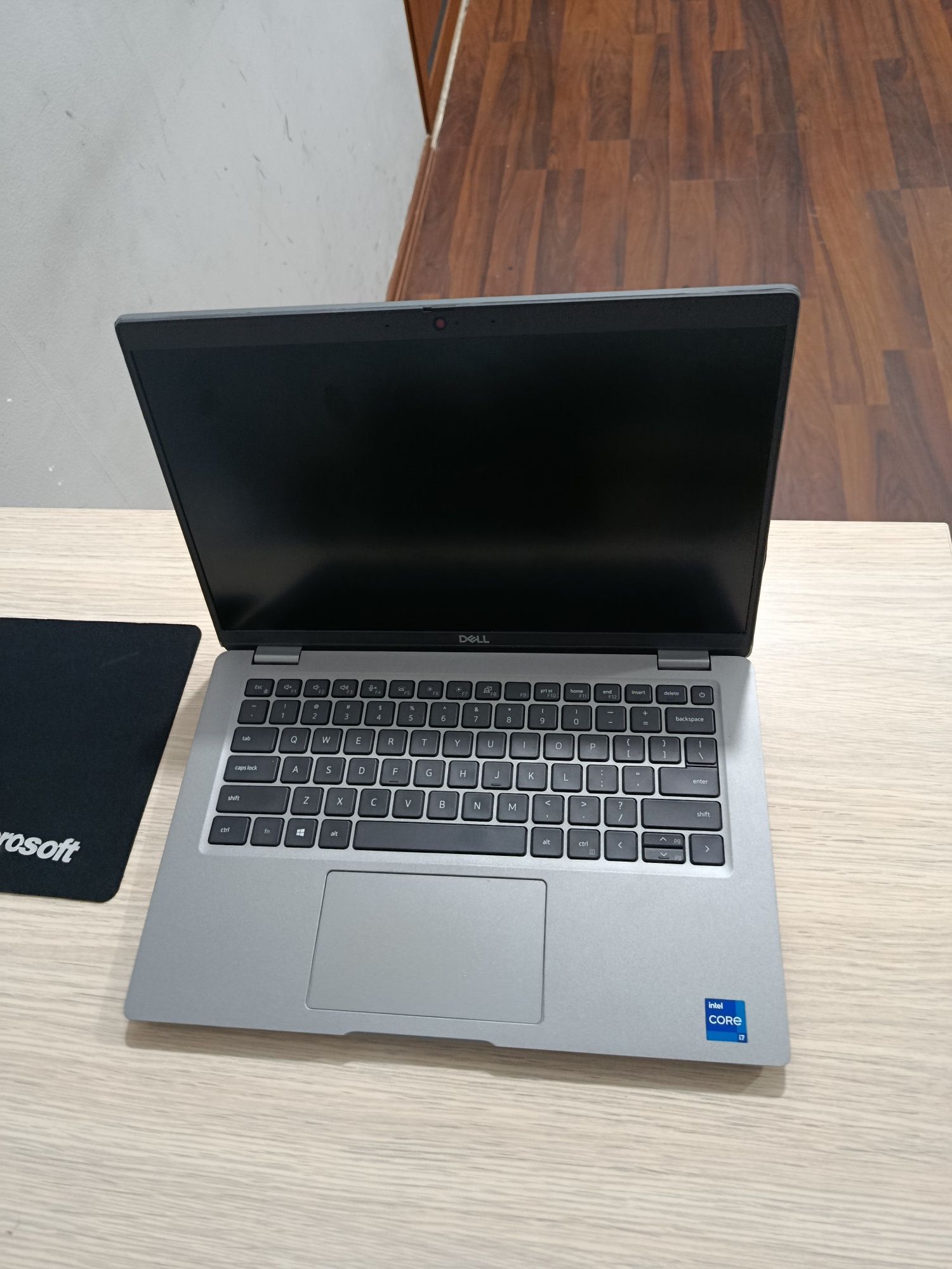 Dell noutbook sotiladi