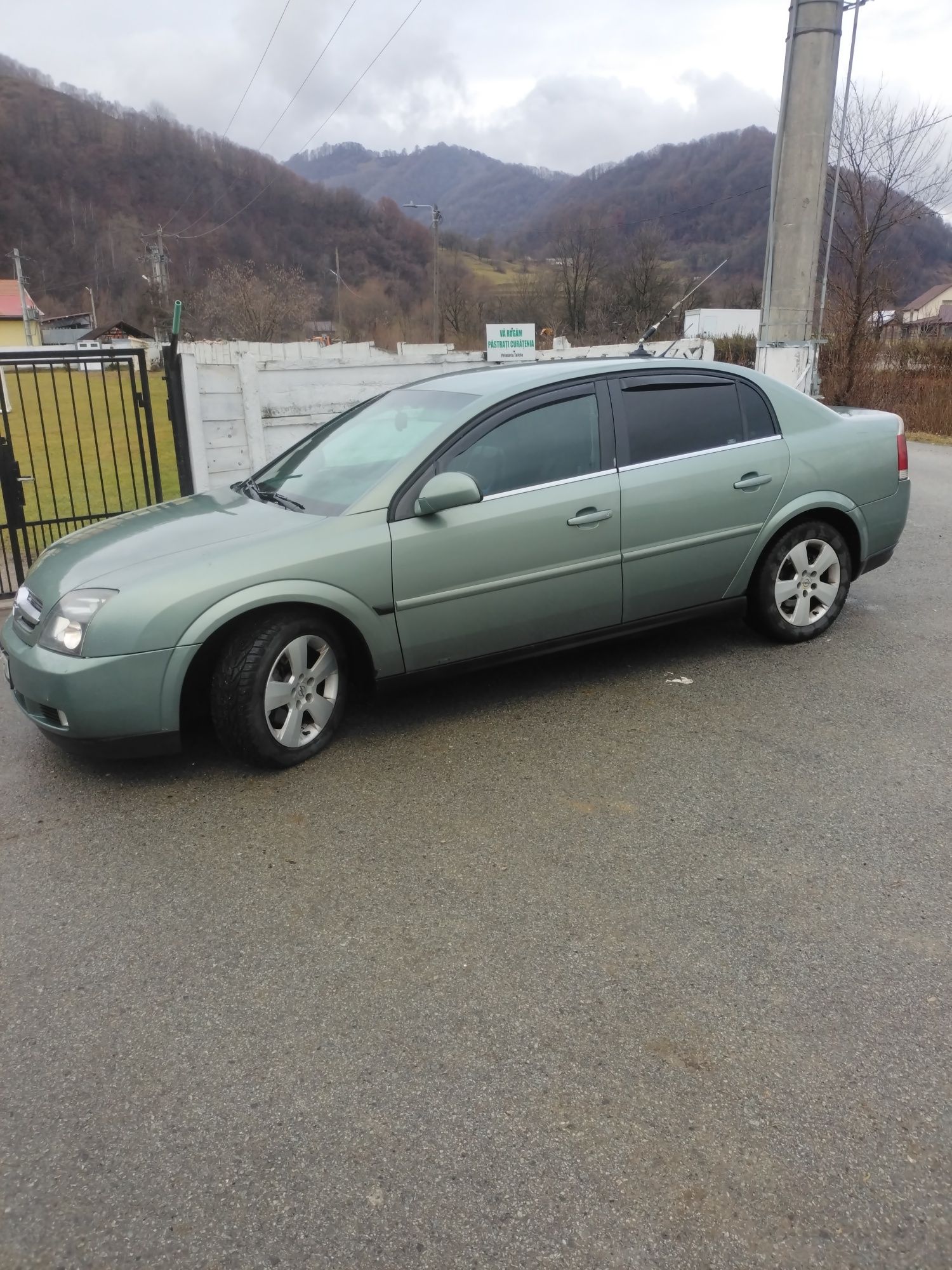 Vând Opel Vectra C, an 2004, motor 20 DTI, distribuție pe lanț!