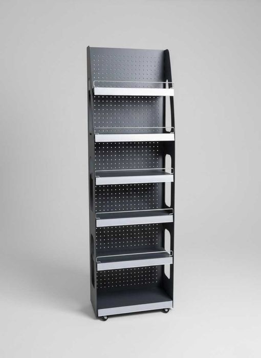 Промо стелаж с перфориран гръб за магазини