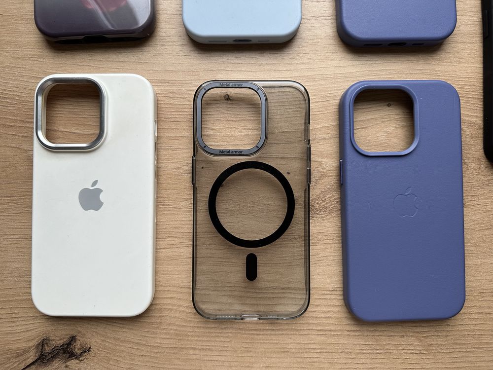 Кейсове iPhone 14 Pro