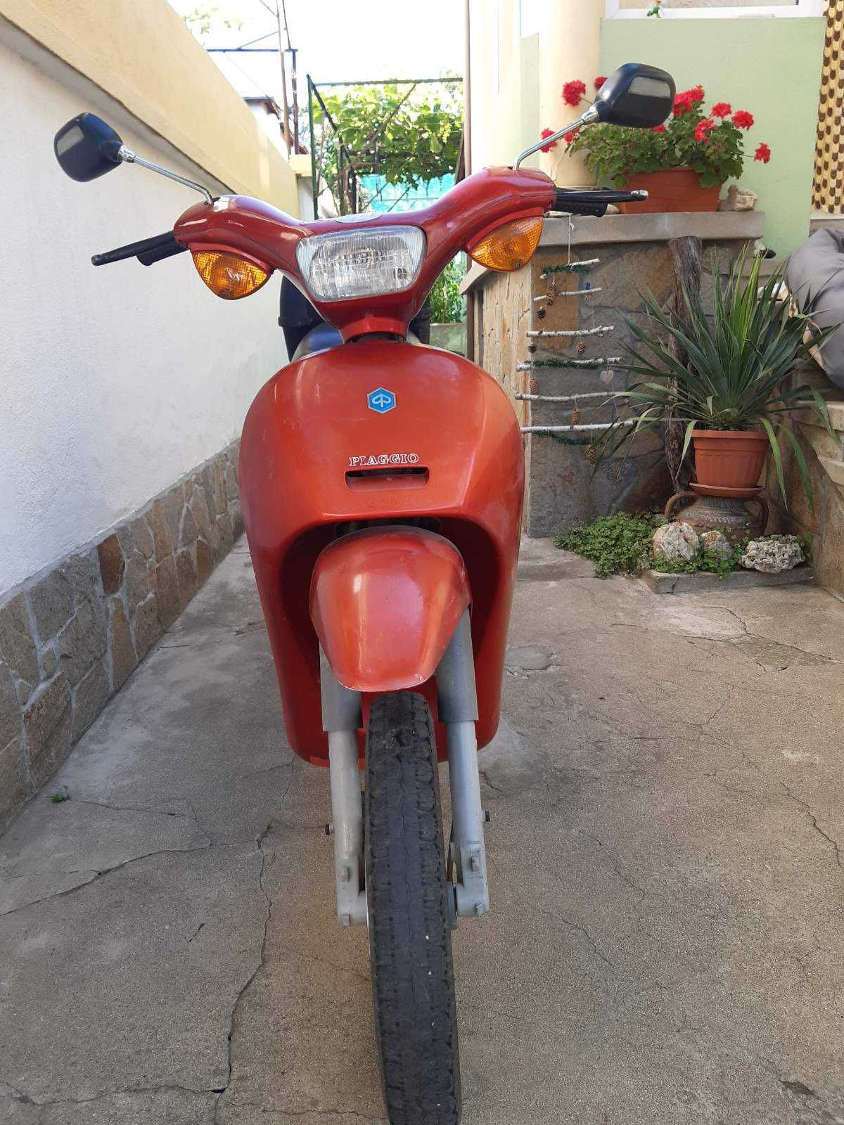 Мотопед Piaggio Fre