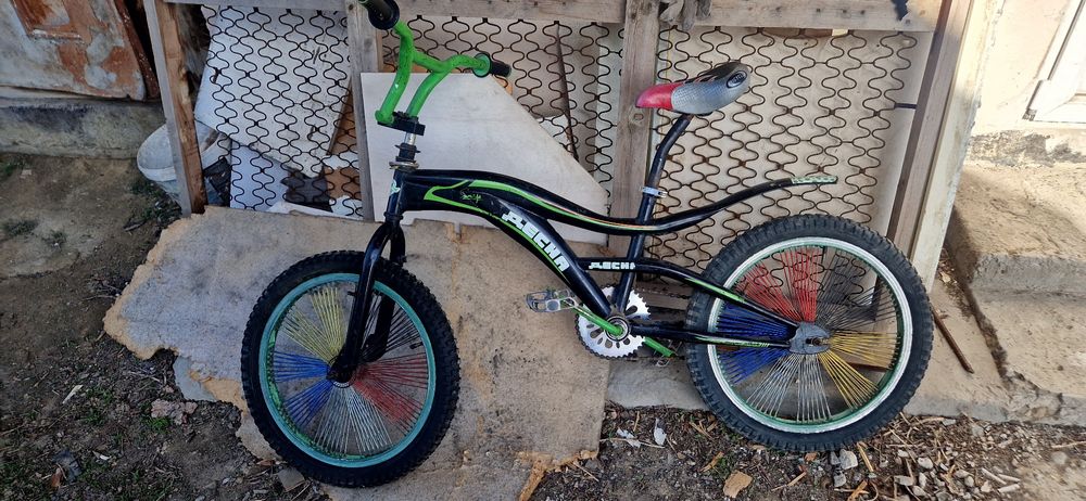 Велик в хорошем состояни