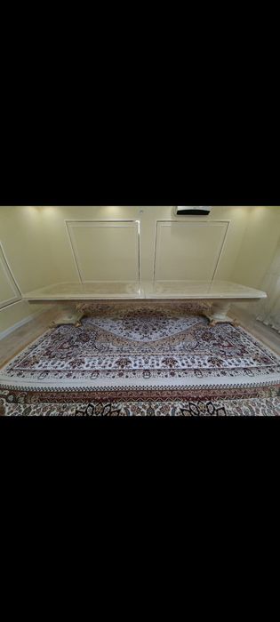 Стол гостевой новый