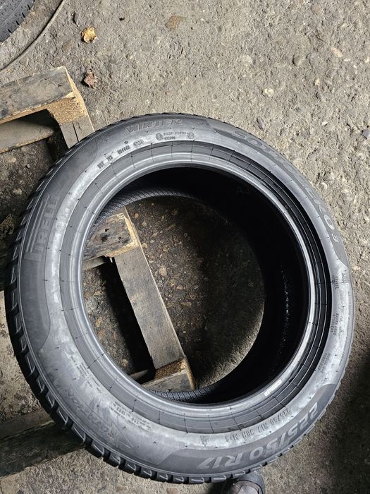 2 anvelope iarna 225 50 17 Pirelli 2021