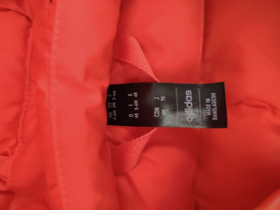 Geaca Adidas preț 170 lei