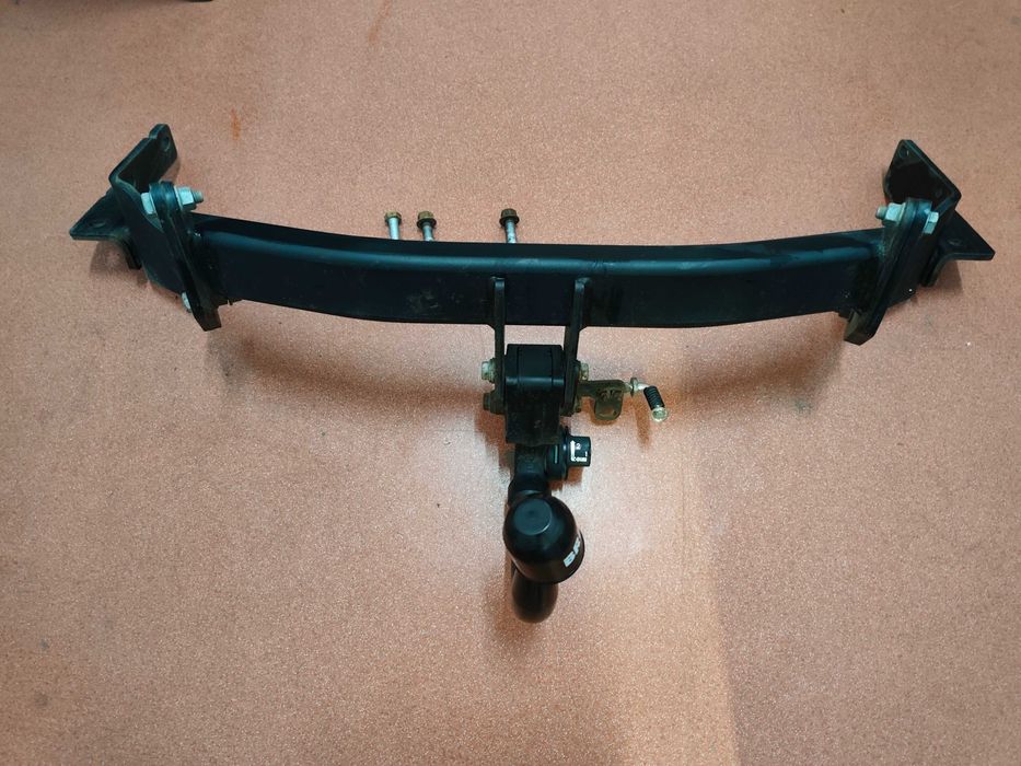 Vând cârlig remorcare Hyundai Grand Santa Fe