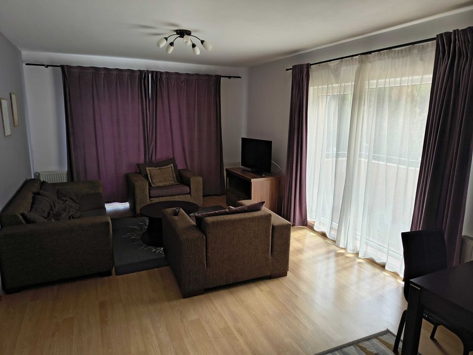 Apartament 3 camere zona Campului
