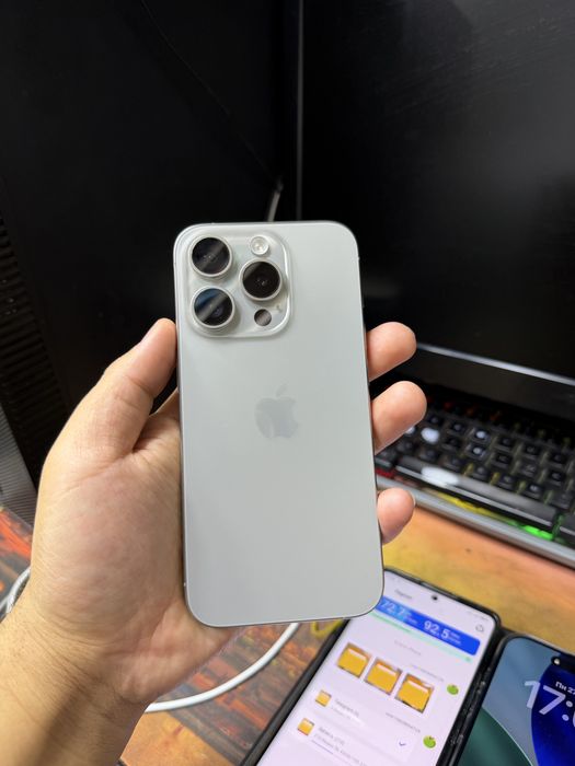 Iphone 15 pro dual  sim natural titan ideal