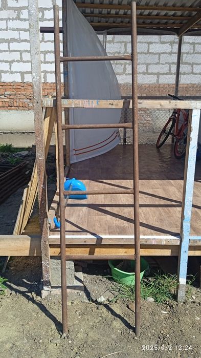 Продам лестничные пролеты