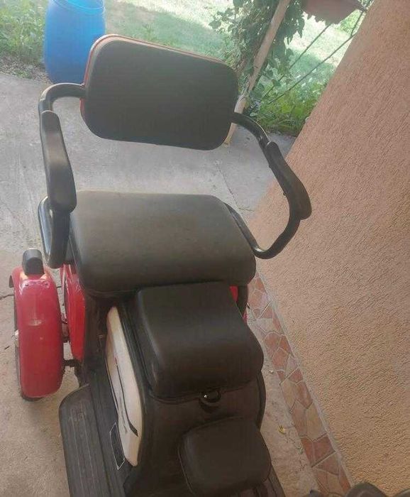 Vand scuter electric