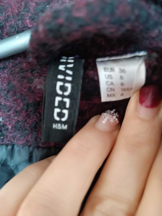 НАМАЛЕНИЕ Палта цвят бордо Amisu, Zara,Divided