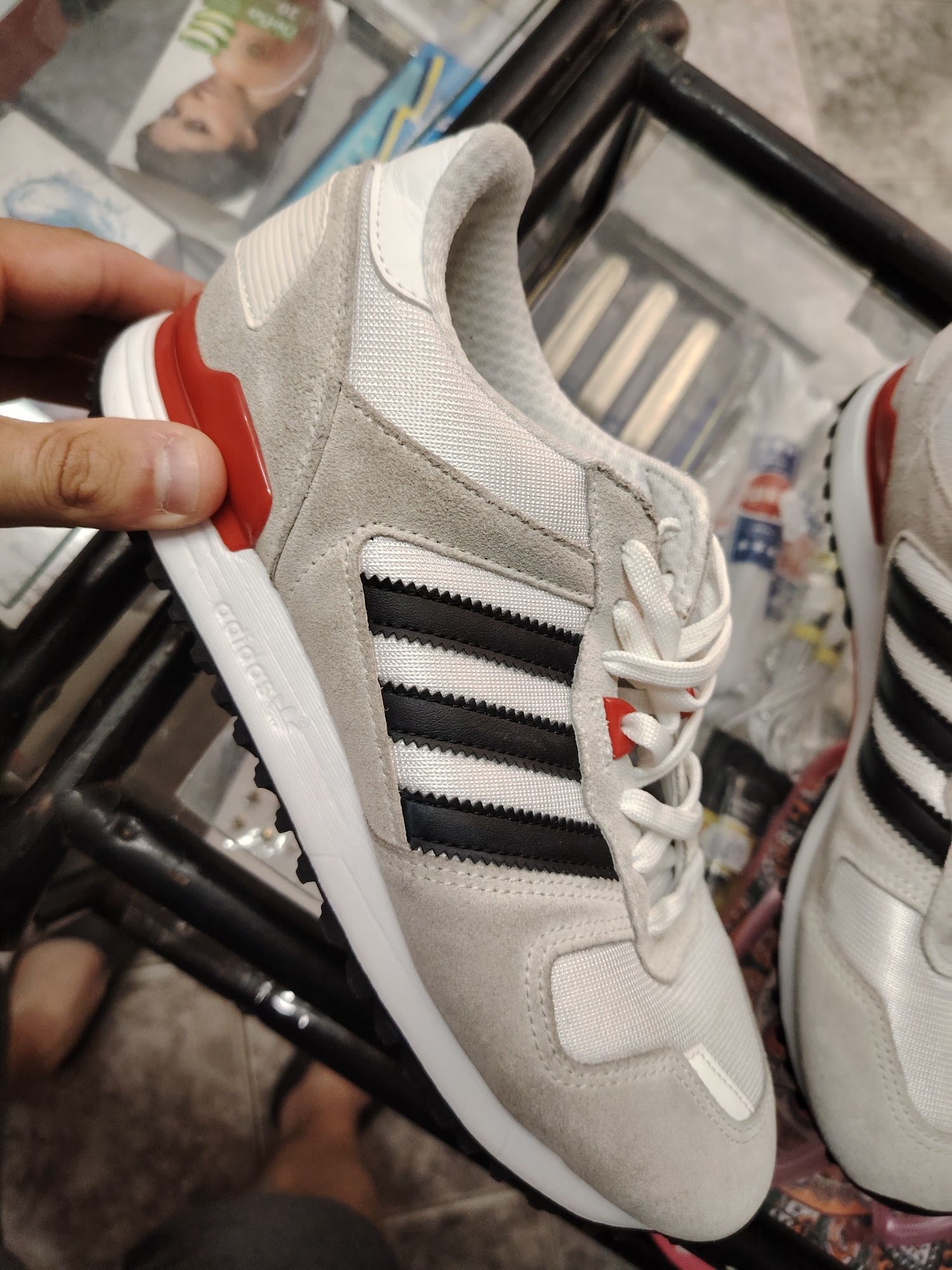 Adidas маратонки