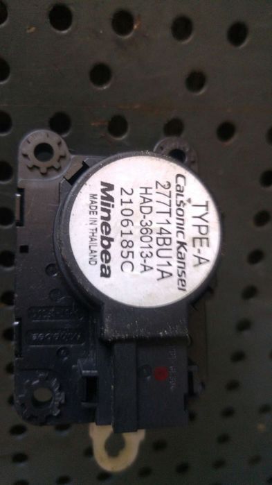 Motoras aeroterma nissan qashqai 2 suv j11 277t14bu1a