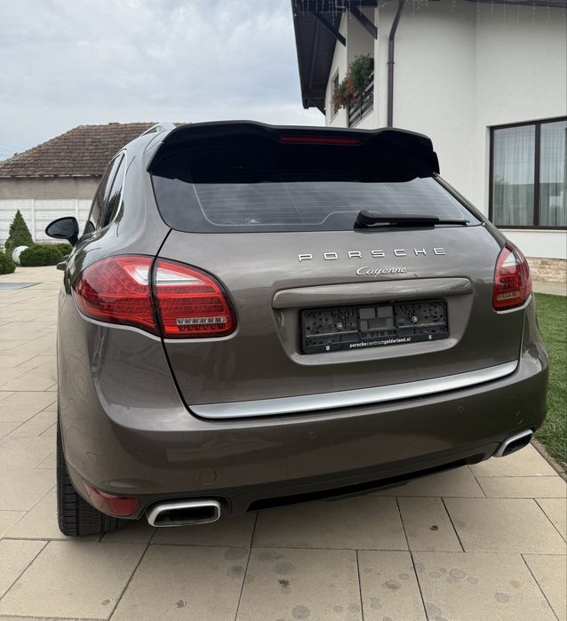 Porsche Cayenne 3.0 Diesel 2013 245 cp Panorama R21 Maro Km Reali