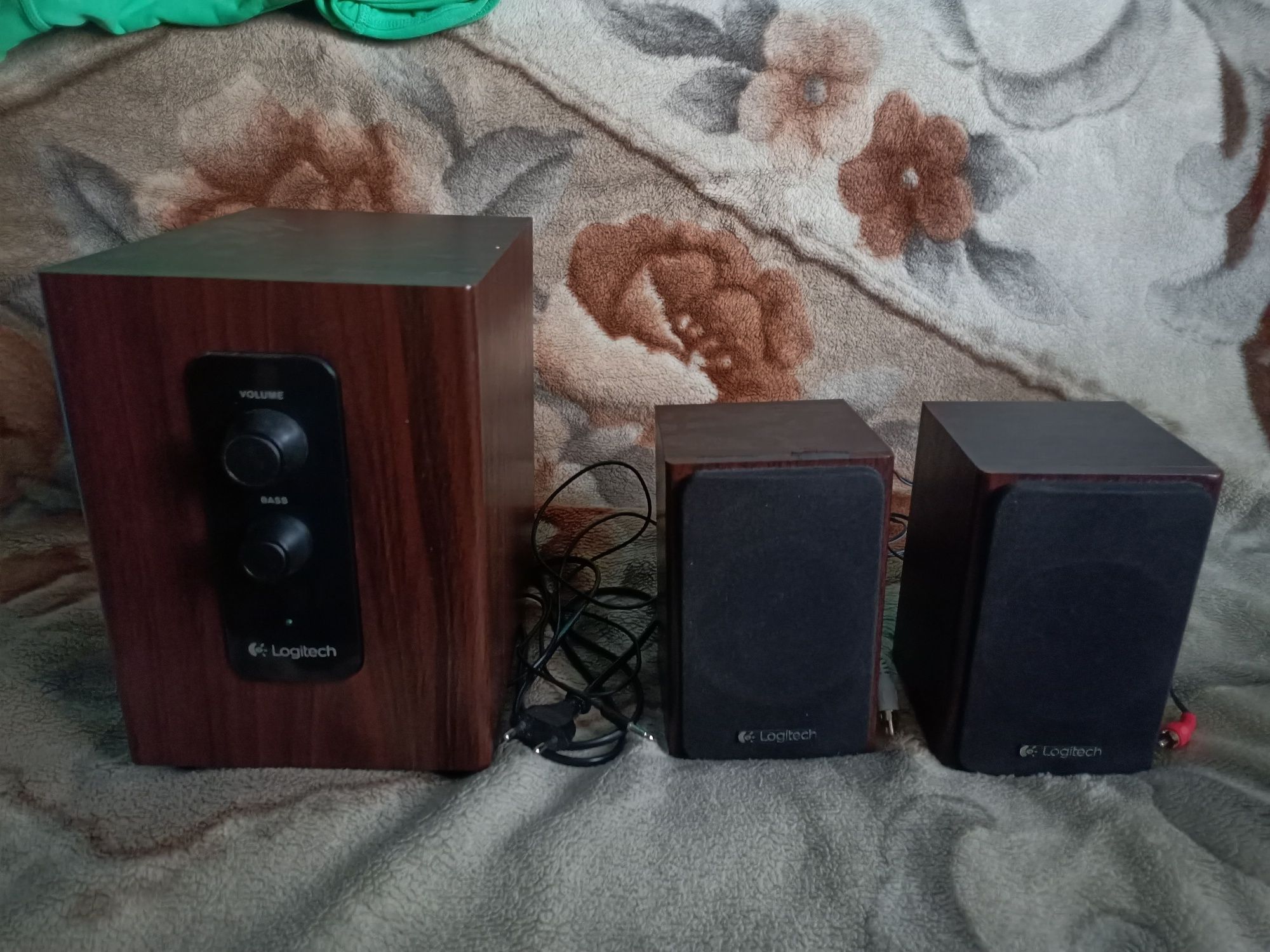 Акустическая система Logitech Speaker System Z443