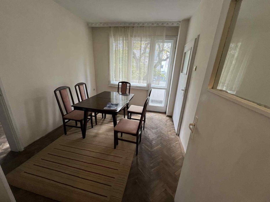 Двустаен апартамент, под наем, Окръжна болница