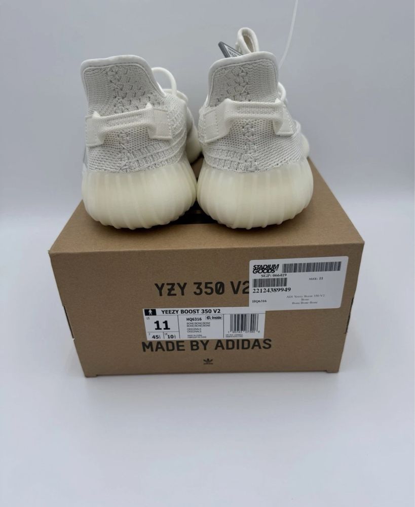 Yeezy Boost 350 V2 White Edition Adidas Sneakers - Stoc Limitat