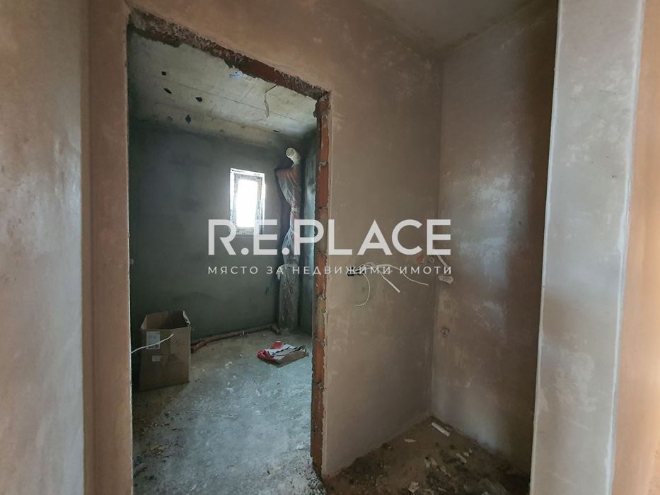 Продава се Многостаен апартамент в Варна, Аспарухово - 187 кв.м за 920 €/кв.м - Снимка #3