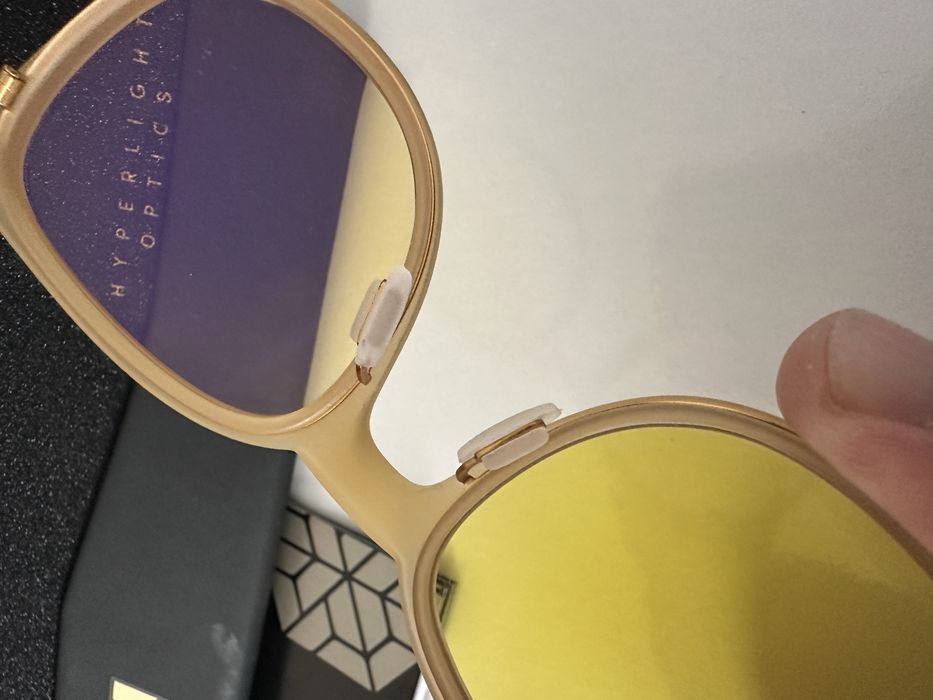 Ochelari Tesla protectie display