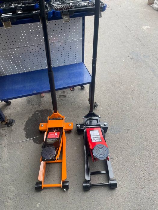 Domkrat 3t 32kg