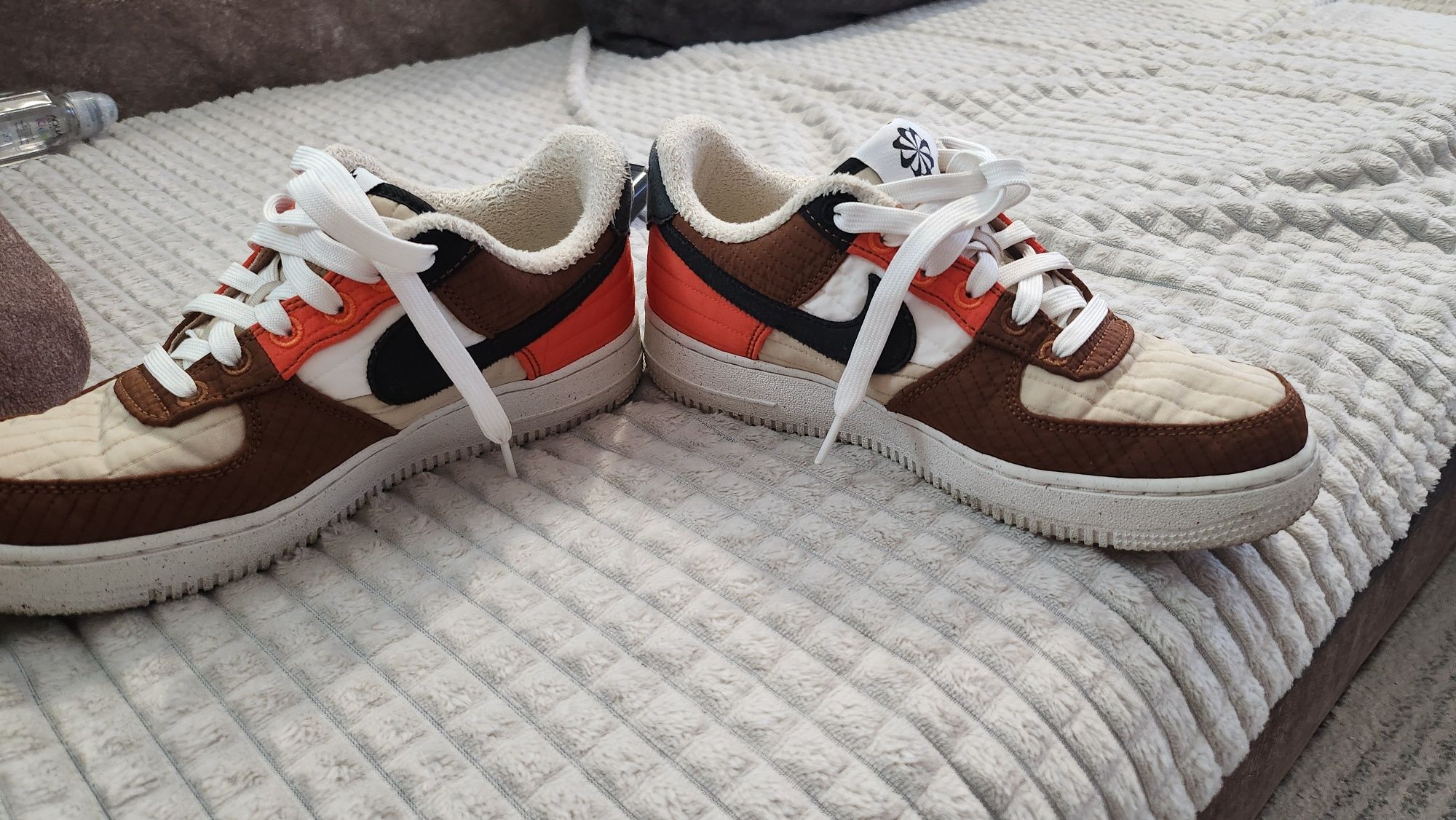 Adidasi nike de toamnă