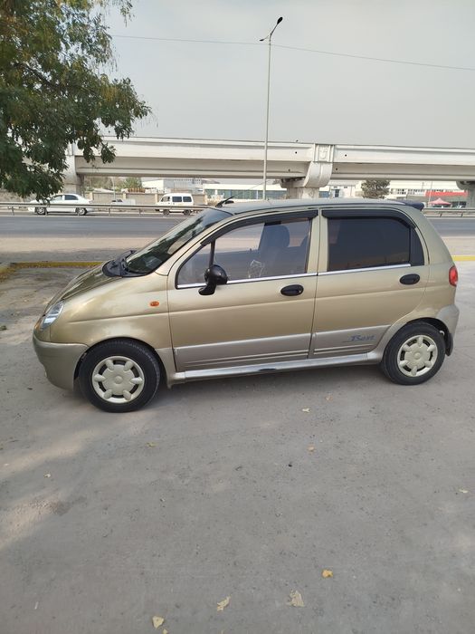 Матиз бест юриб турган мошина хич канака иши йок