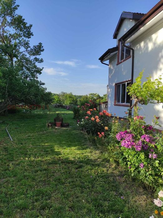 Продава се Къща в с. Ваклино, Област Добрич - 305 кв.м за 325 €/кв.м - Снимка #1