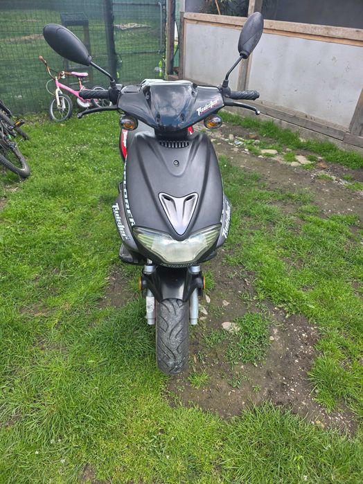 Scuter twister Explorer 49cc