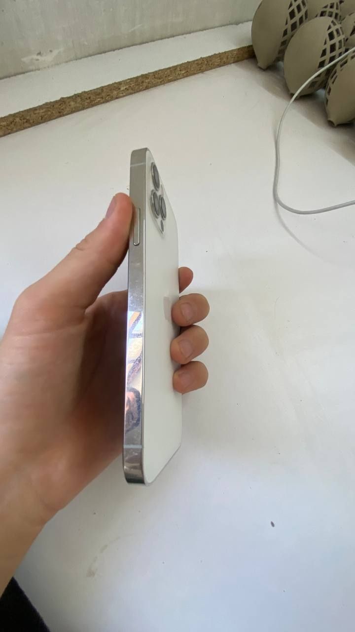 iPhone 12 pro 128