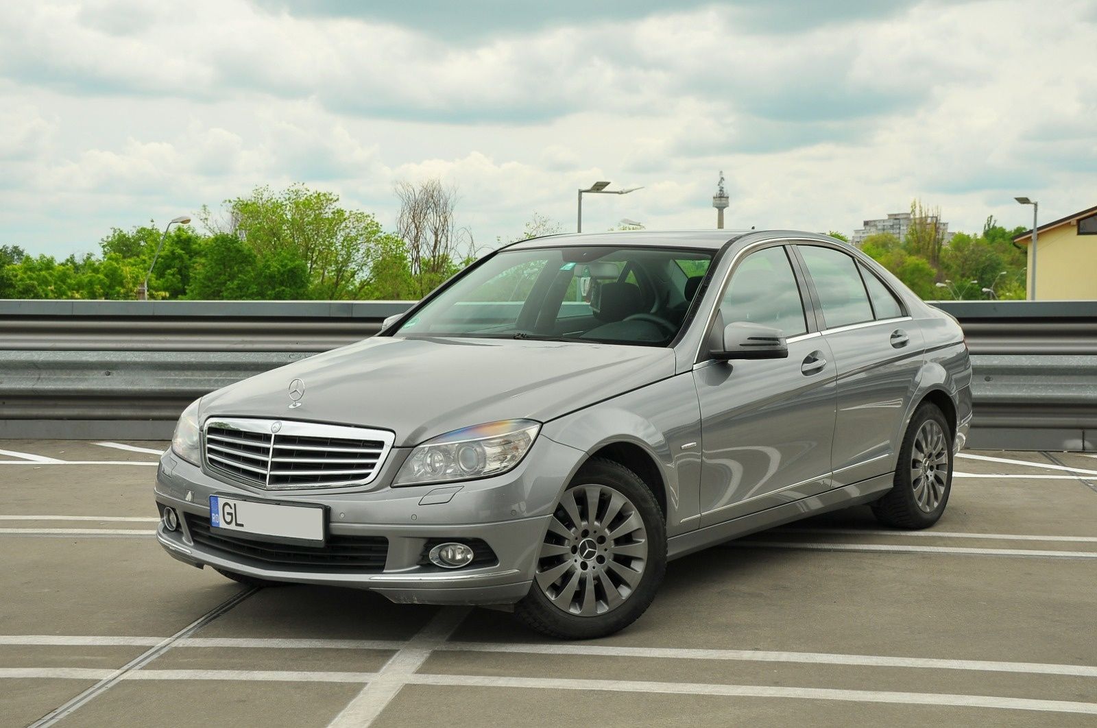 Mercedes-Benz c220 170cp automat