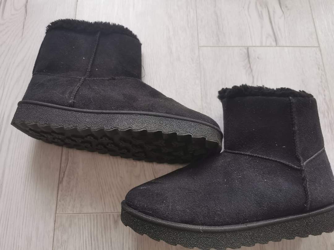 Ugg-uri WAIKIKI marimea 37