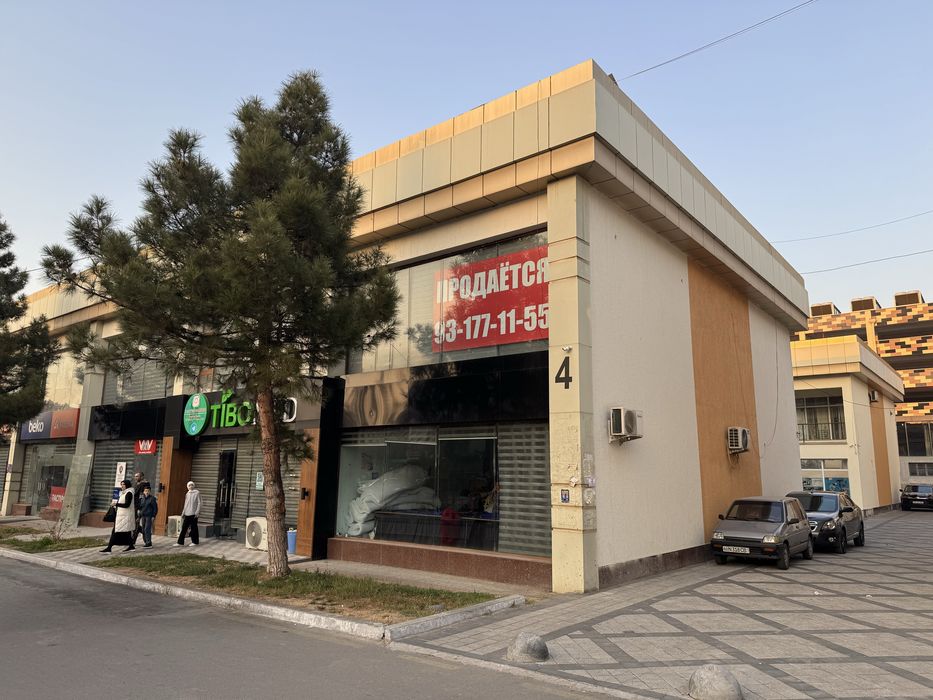 Farhod yarmarkasida bino sotiladi 4-blok