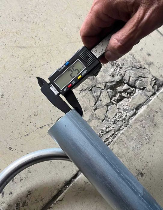 Front furajeri . Fronturi animale .panouri despartitoare.bovine.Cusete