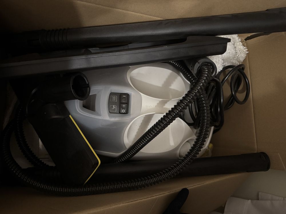 Пароочиститель Karcher SC 4 EasyFix Plus белый