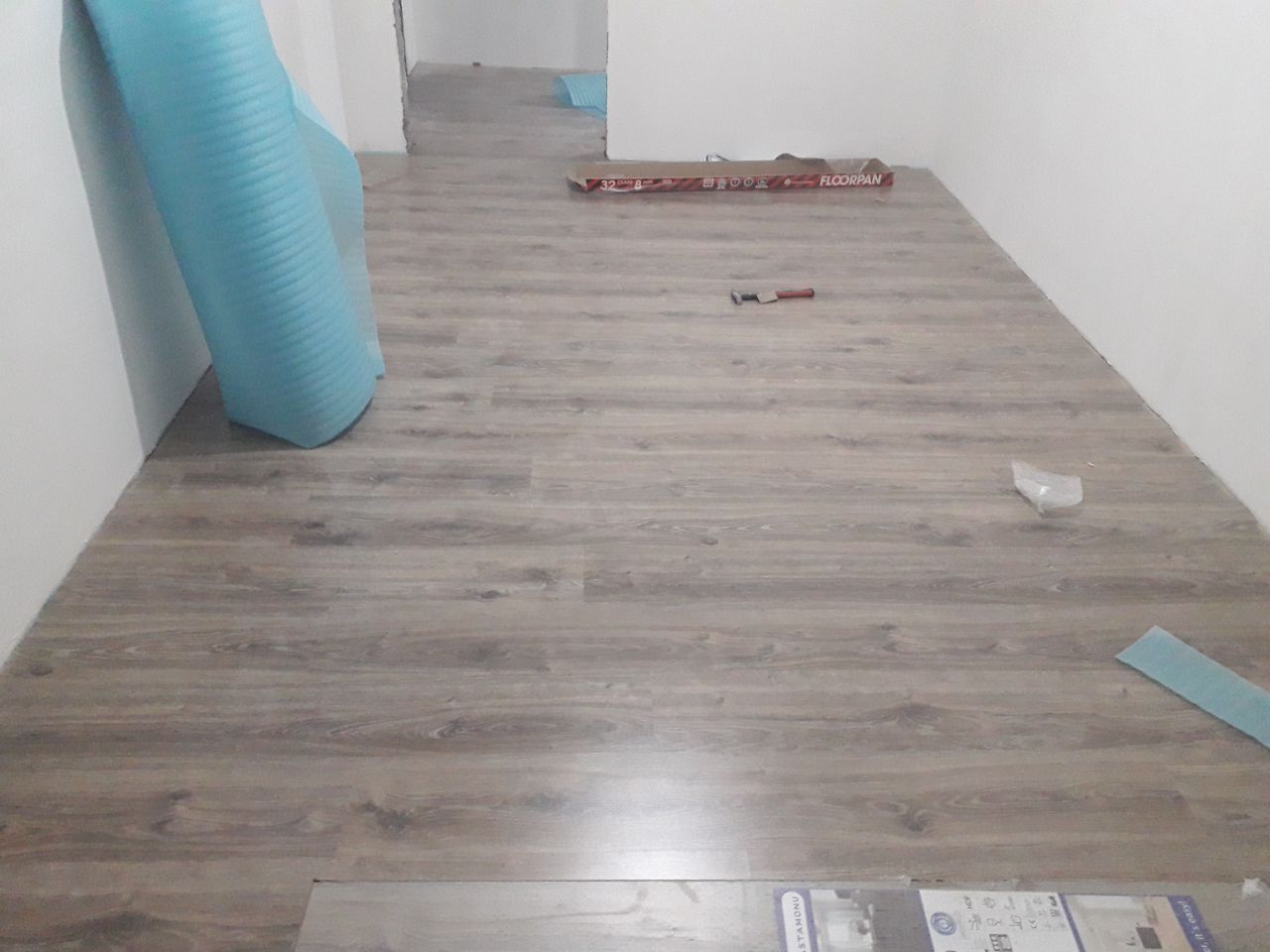 Parket va laminat terish xizmati