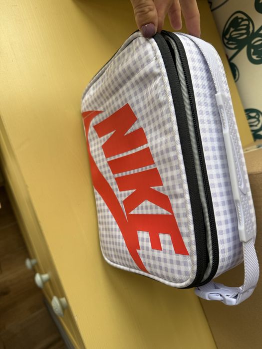 Чанта за храна Nike и Milan