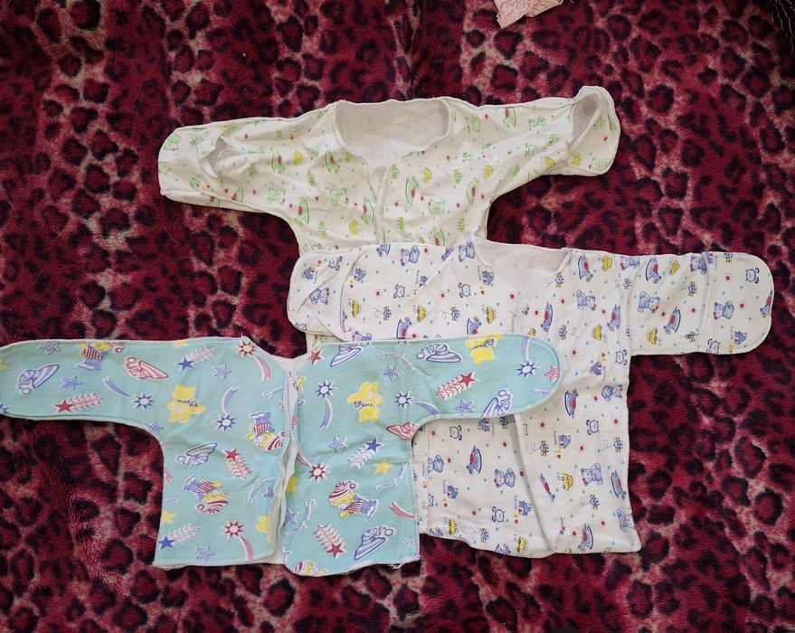 Продам детские вещи от 0 до 4 месяцев