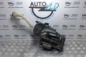 Vas lichid parbriz cu 1 motoras Opel Astra J Facelift 2.0 DOHC 110 KW