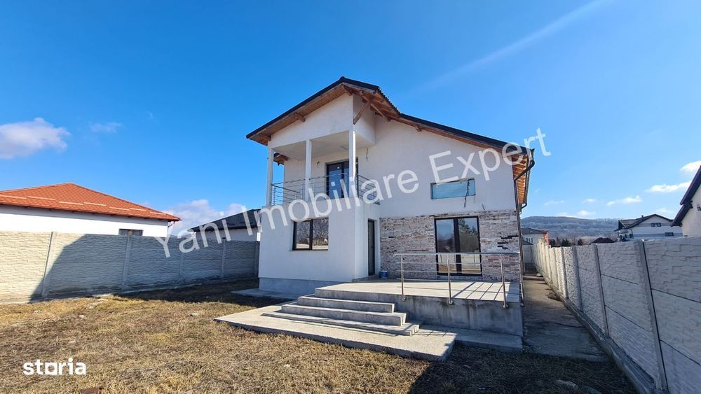 Casă de vânzare în Curtea de Argeș, strada Vasile Lupu