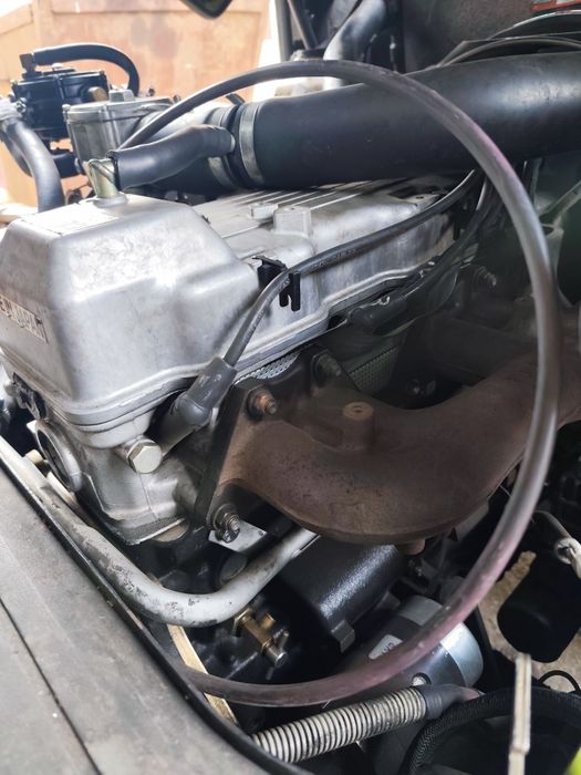 Продавам газокар Кларк 3 тона