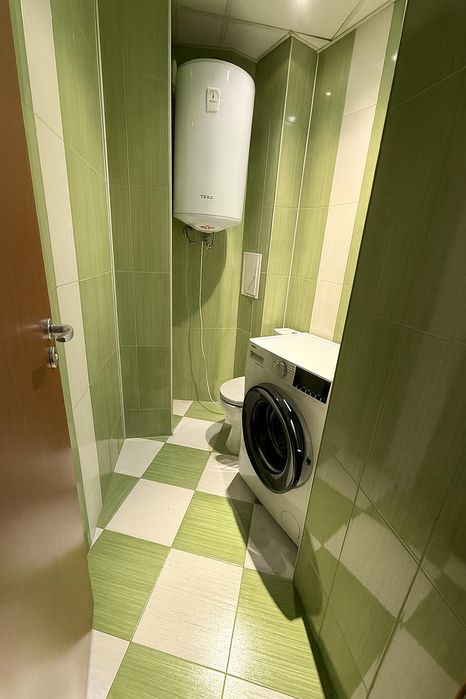 Дава се под наем Тристаен апартамент в Пловдив, Център - 100 кв.м за 750 € - Снимка #6