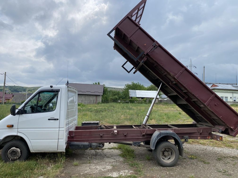 Vând Mercedes Sprinter